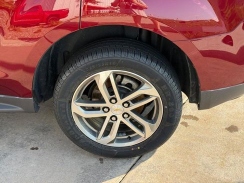 Used 2016 Chevrolet Equinox LTZ w/ Enhanced Convenience Package FWD image 8
