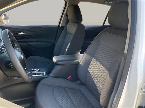 Used 2021 Chevrolet Equinox LT AWD/4WD image 7