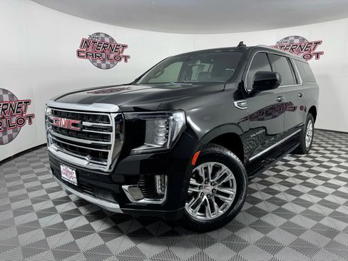 Used 2022 GMC Yukon XL SLT image 1
