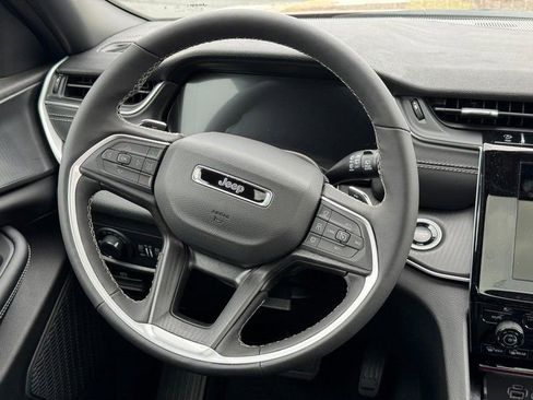 New 2026 Jeep Grand Cherokee Laredo X image 7