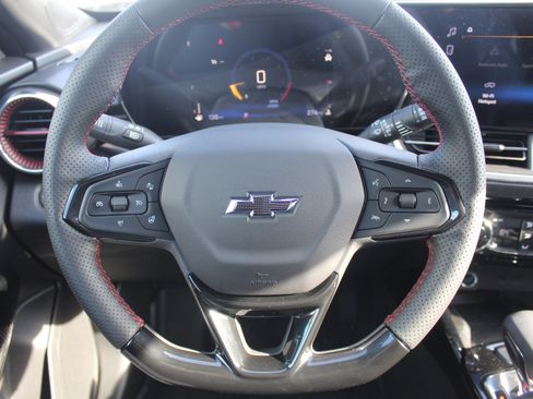 New 2026 Chevrolet Trax RS w/ Sunroof Package image 11