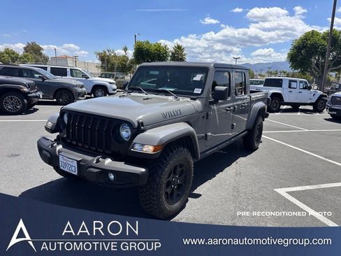 Used 2021 Jeep Gladiator Willys AWD/4WD image 1