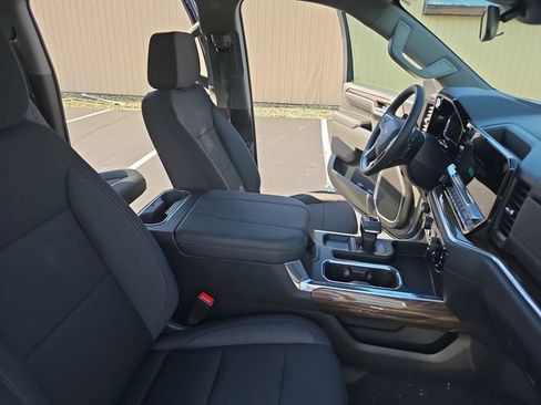 New 2026 Chevrolet Silverado 1500 RST w/ All Star Edition Plus AWD/4WD image 11