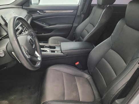 Used 2019 Honda Accord Sport image 17