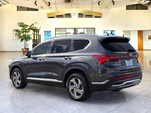 Used 2022 Hyundai Santa Fe SEL w/ Convenience + Premium Package FWD image 7