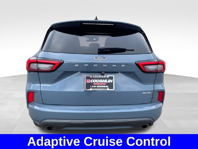 Used 2023 Ford Escape ST-Line w/ Tech Pack #1 AWD/4WD image 4