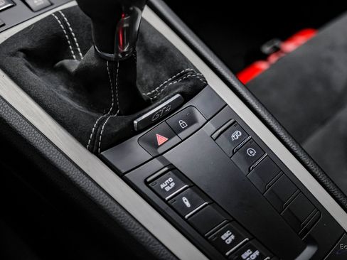 Used 2020 Porsche 718 Cayman GT4 RWD image 66