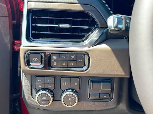 New 2026 GMC Yukon Denali Ultimate AWD/4WD image 29