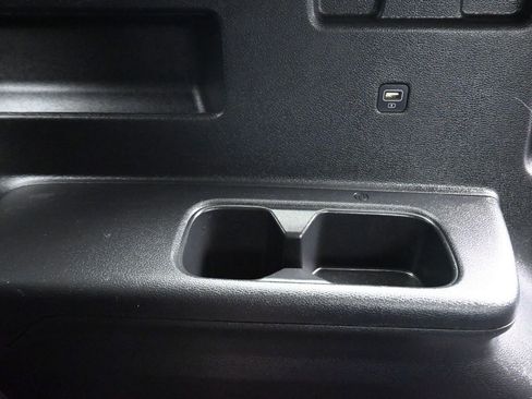 Used 2022 Kia Telluride LX image 39