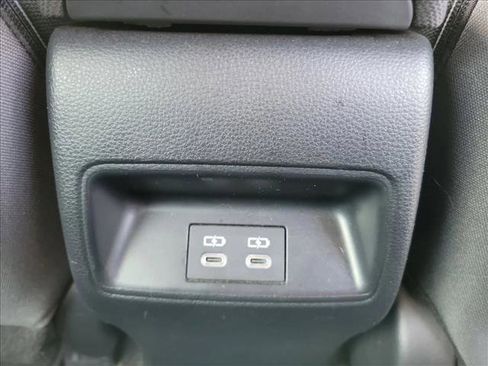 Used 2023 Toyota Corolla LE FWD image 13