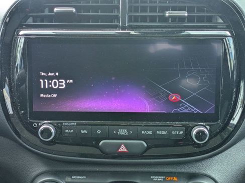 Used 2023 Kia Soul EX FWD image 16