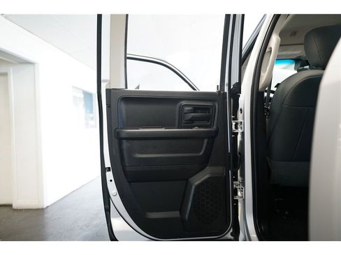 Used 2019 RAM 1500 Express w/ Express Value Package image 14