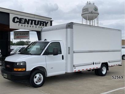 Used 2022 GMC Savana 3500 Extended w/ Power Convenience Package