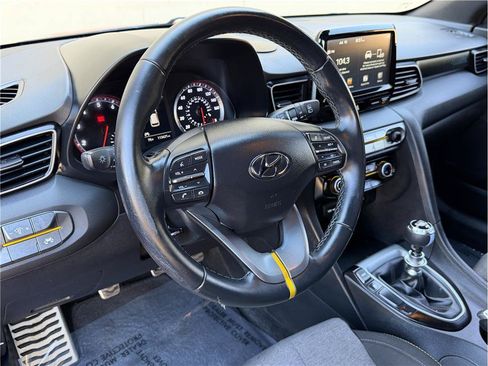 Used 2019 Hyundai Veloster Turbo R-Spec FWD image 13