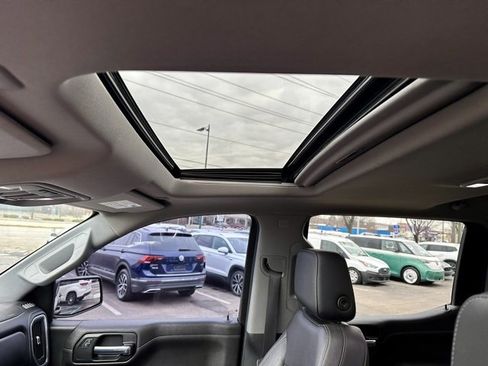 Used 2020 Chevrolet Silverado 1500 LT Trail Boss image 17