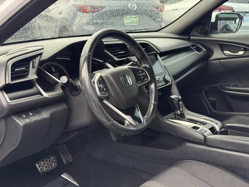 Used 2019 Honda Civic Sport image 17