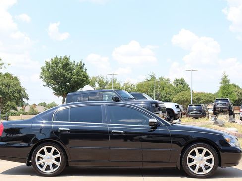 Used 2004 INFINITI Q45 Premium image 7