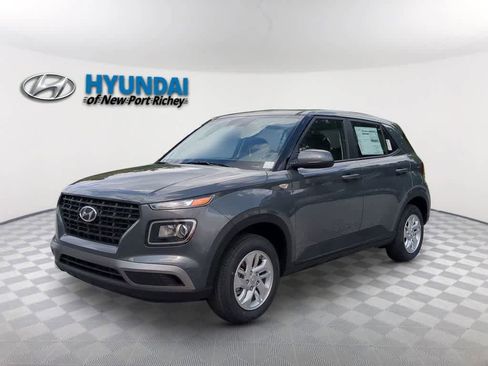 New 2026 Hyundai Venue SE FWD image 1