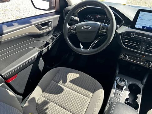 Used 2022 Ford Escape SE w/ Convenience Package AWD/4WD image 19