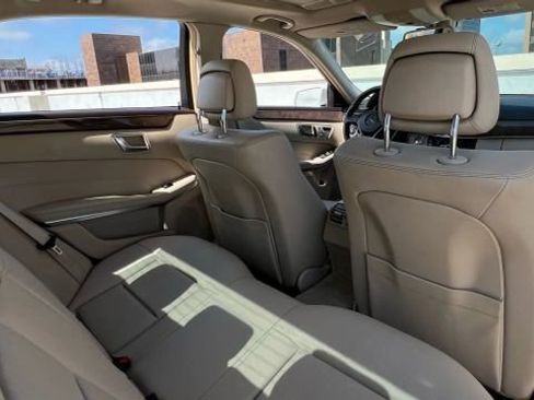 Used 2015 Mercedes-Benz E 350 4MATIC Sedan image 70