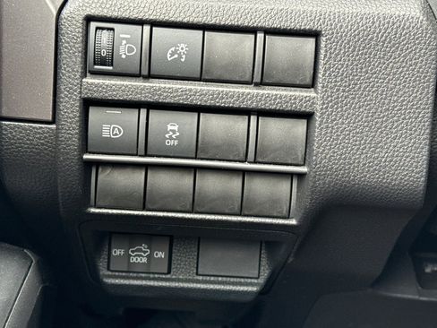 Certified 2025 Toyota Tacoma PreRunner RWD image 31