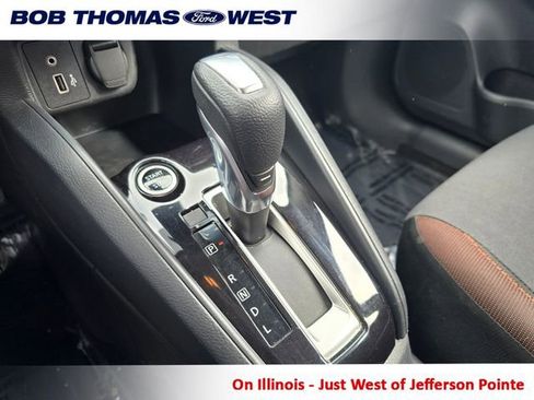 Used 2021 Nissan Versa SR w/ Convenience Package image 15