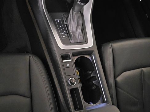 Used 2022 Audi Q3 2.0T Premium Plus w/ Premium Plus Package AWD/4WD image 12