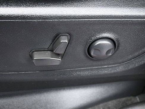 Used 2022 RAM 1500 Big Horn image 15