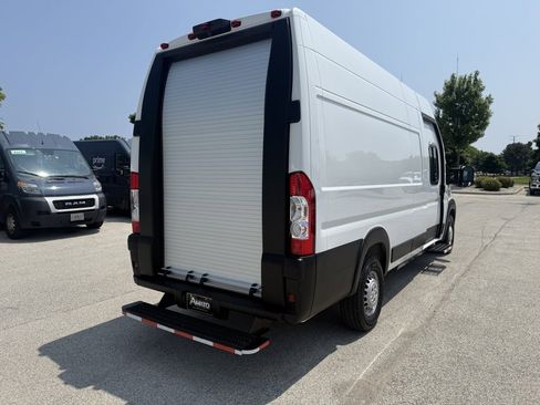 Used 2024 RAM ProMaster 3500 w/ Delivery Van Package image 6