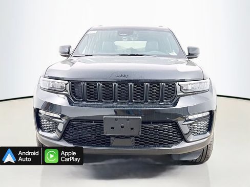 Used 2025 Jeep Grand Cherokee Limited w/ Black Appearance Package AWD/4WD image 2