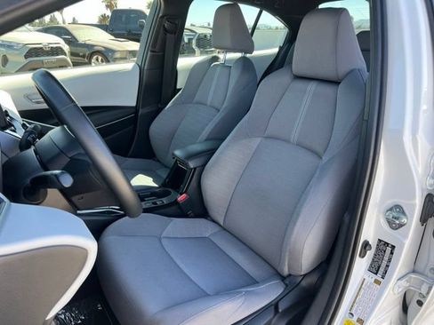 Used 2023 Toyota Corolla SE w/ Carpet Mat Package (TMS) FWD image 16