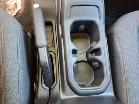 Used 2024 Jeep Wrangler Unlimited Rubicon image 13