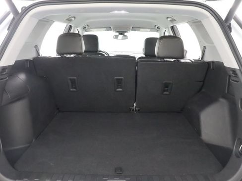 Used 2021 GMC Terrain SLT FWD image 35