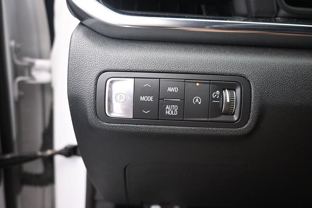 Used 2026 GMC Terrain Elevation AWD/4WD image 39