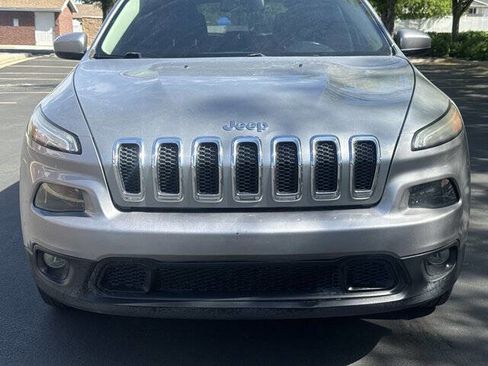 Used 2015 Jeep Cherokee Latitude AWD/4WD image 23