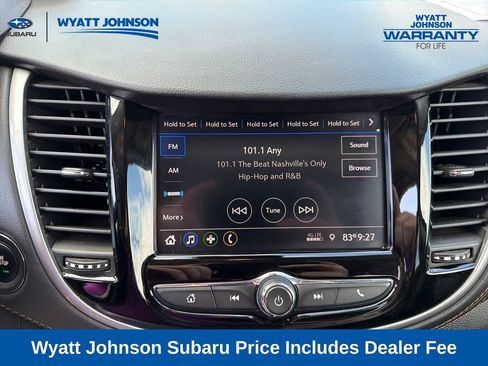 Used 2022 Chevrolet Trax LT w/ Driver Confidence Package AWD/4WD image 19
