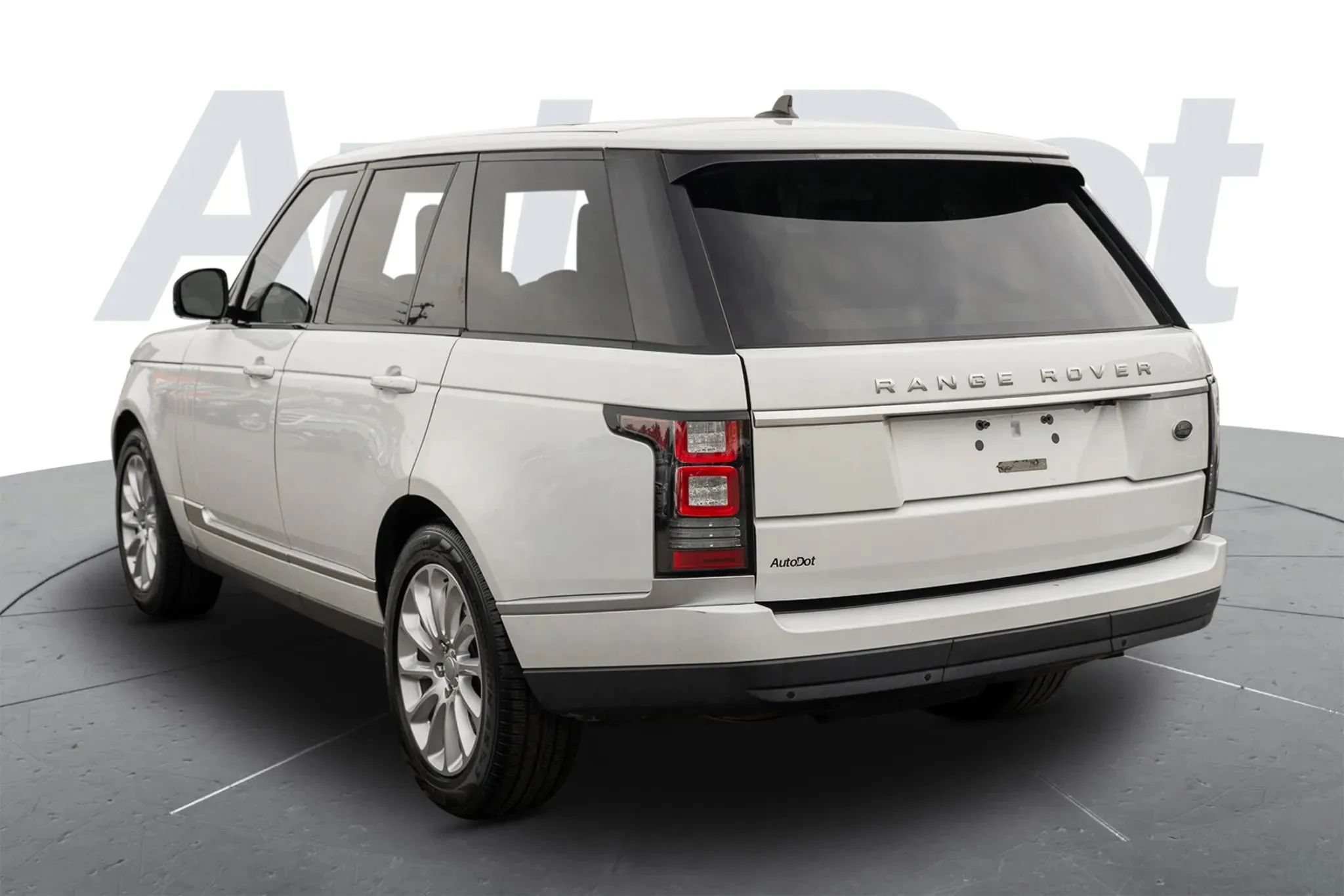 Used 2016 Land Rover Range Rover AWD/4WD image 2