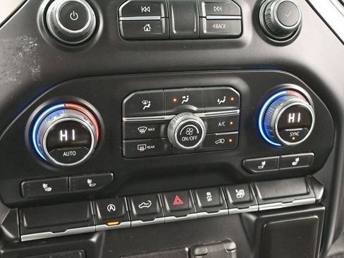 Used 2019 Chevrolet Silverado 1500 RST w/ All-Star Edition image 22