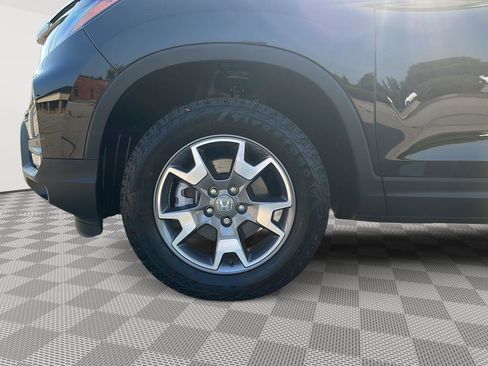Used 2023 Honda Passport TrailSport image 9