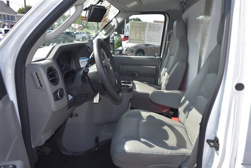 Used 2024 Ford E-350 and Econoline 350 Super Duty w/ Power Windows & Locks Group RWD image 8