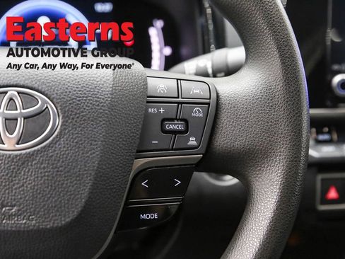 Used 2025 Toyota Camry LE FWD image 16