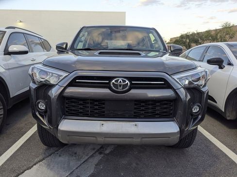 Certified 2021 Toyota 4Runner TRD Off-Road AWD/4WD image 2