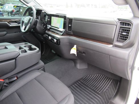 Used 2025 GMC Sierra 1500 Elevation RWD image 10