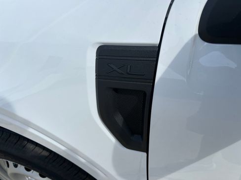 New 2026 Ford Maverick XL FWD image 28