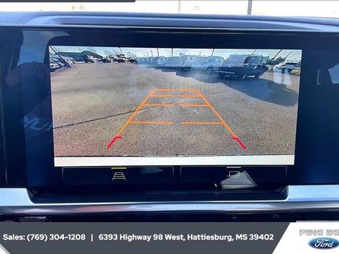 Used 2023 Chevrolet Silverado 1500 LT image 16