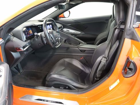 Used 2020 Chevrolet Corvette Stingray Coupe w/ 1LT image 10