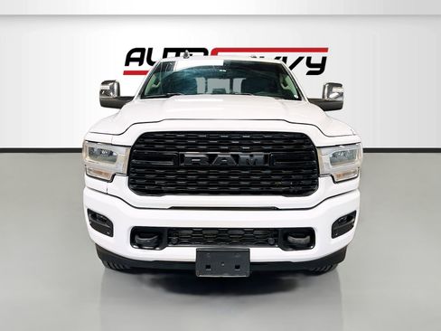 Used 2024 RAM 2500 Laramie image 2