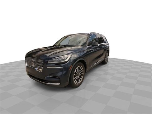 Used 2022 Lincoln Aviator Reserve w/ Equipment Group 201A image 6