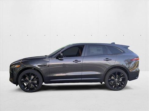 New 2026 Jaguar F-PACE R-Dynamic S image 5