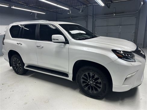 Used 2023 Lexus GX 460 Premium image 13